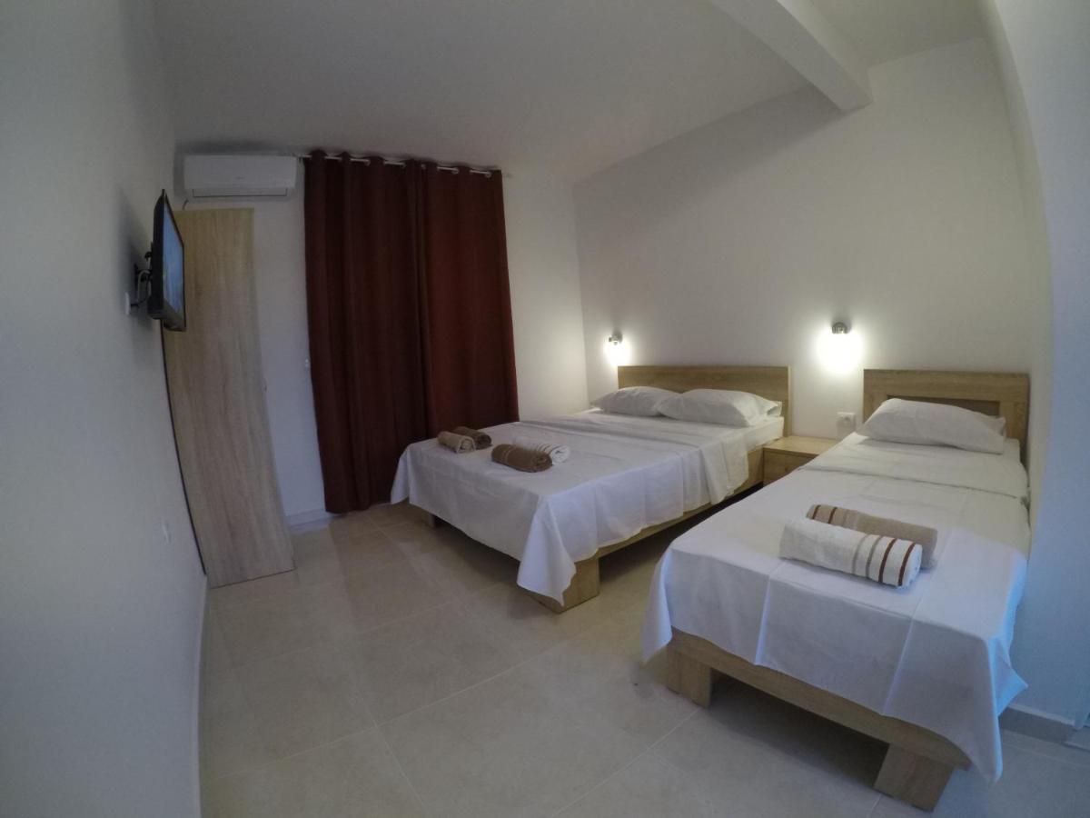Mar Nero Apartments Bregvija Экстерьер фото