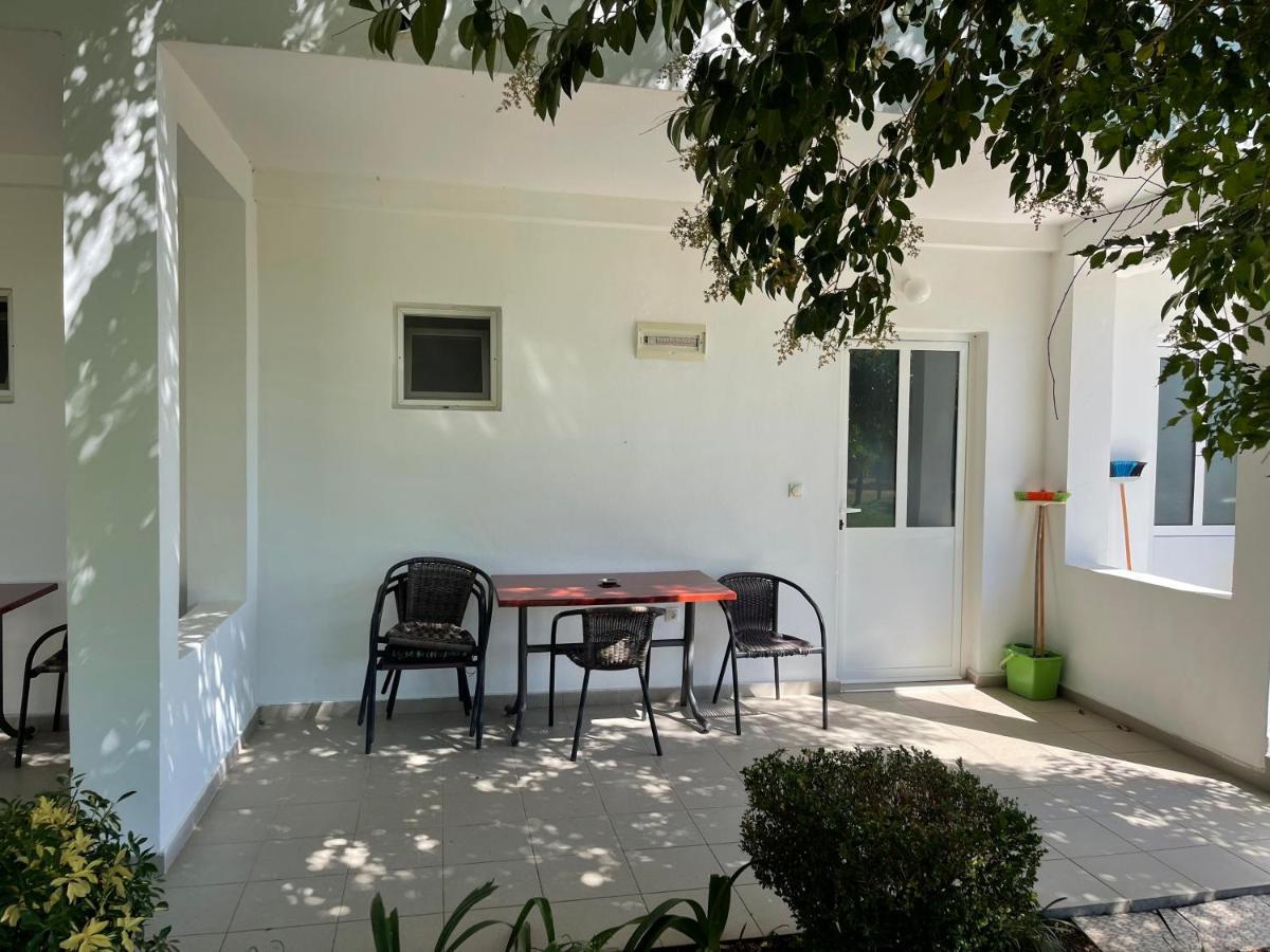 Mar Nero Apartments Bregvija Экстерьер фото