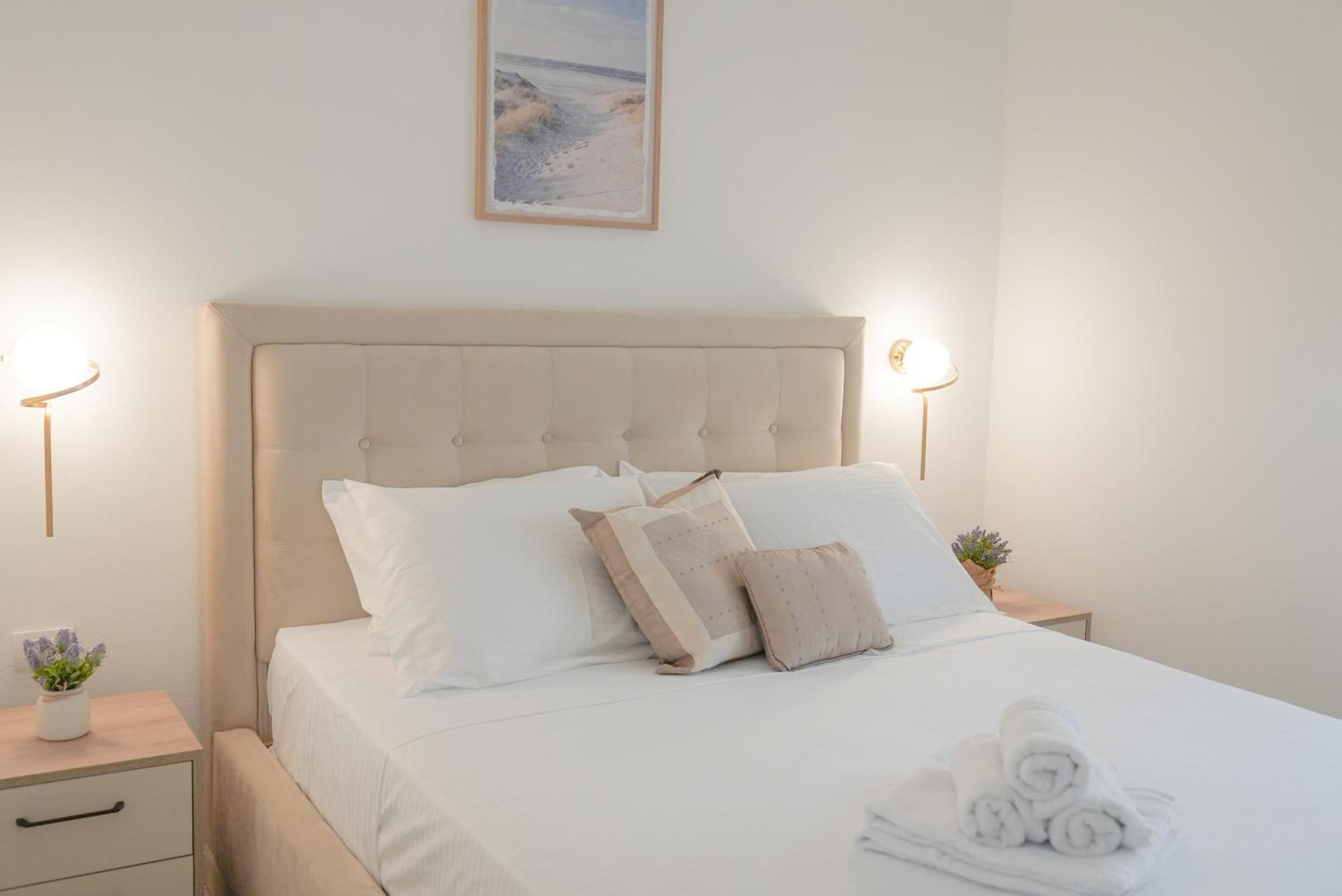 Mar Nero Apartments Bregvija Экстерьер фото