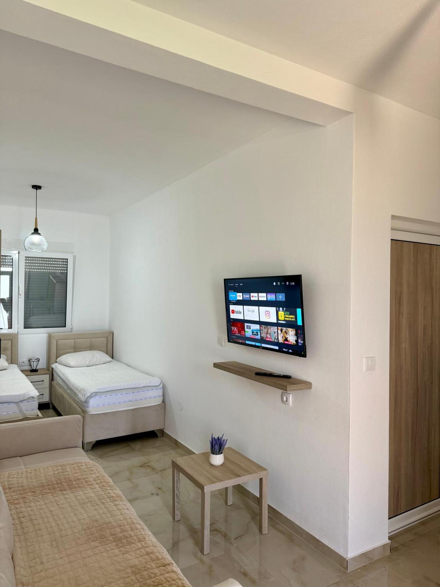 Mar Nero Apartments Bregvija Экстерьер фото